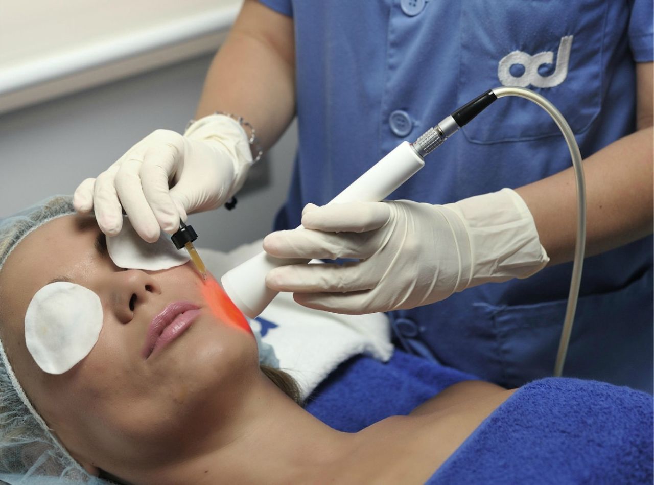 Mesolux™ FOTO-ELEKTROPORACIÓ Mezoterápiás gép