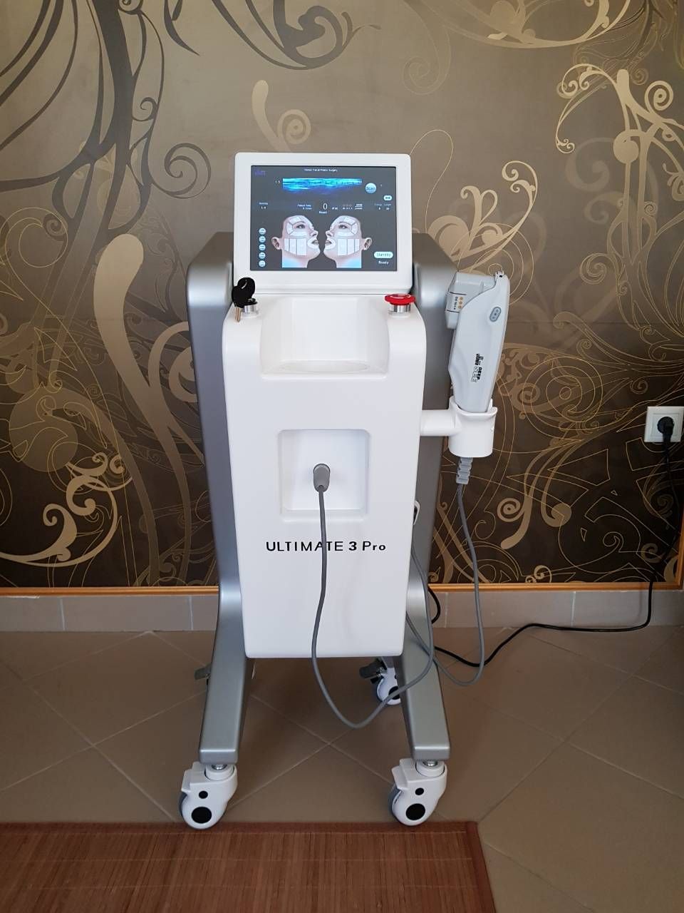 Ultimate3 Pro HIFU Magasan fókuszált Arcfiatalító Kozmetikai gép