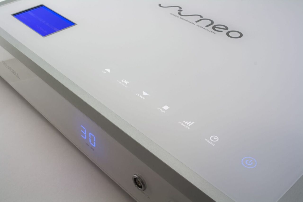 Revicell Pro Rádiófrekvenciás Test és Arckezelő gép fényterápiával Revicell Pro Rádiófrekvenciás Test és Arckezelő gép fényterápiával