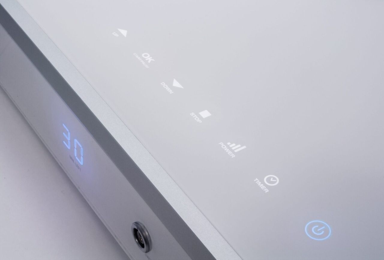 Revicell Pro Rádiófrekvenciás Test és Arckezelő gép fényterápiával Revicell Pro Rádiófrekvenciás Test és Arckezelő gép fényterápiával